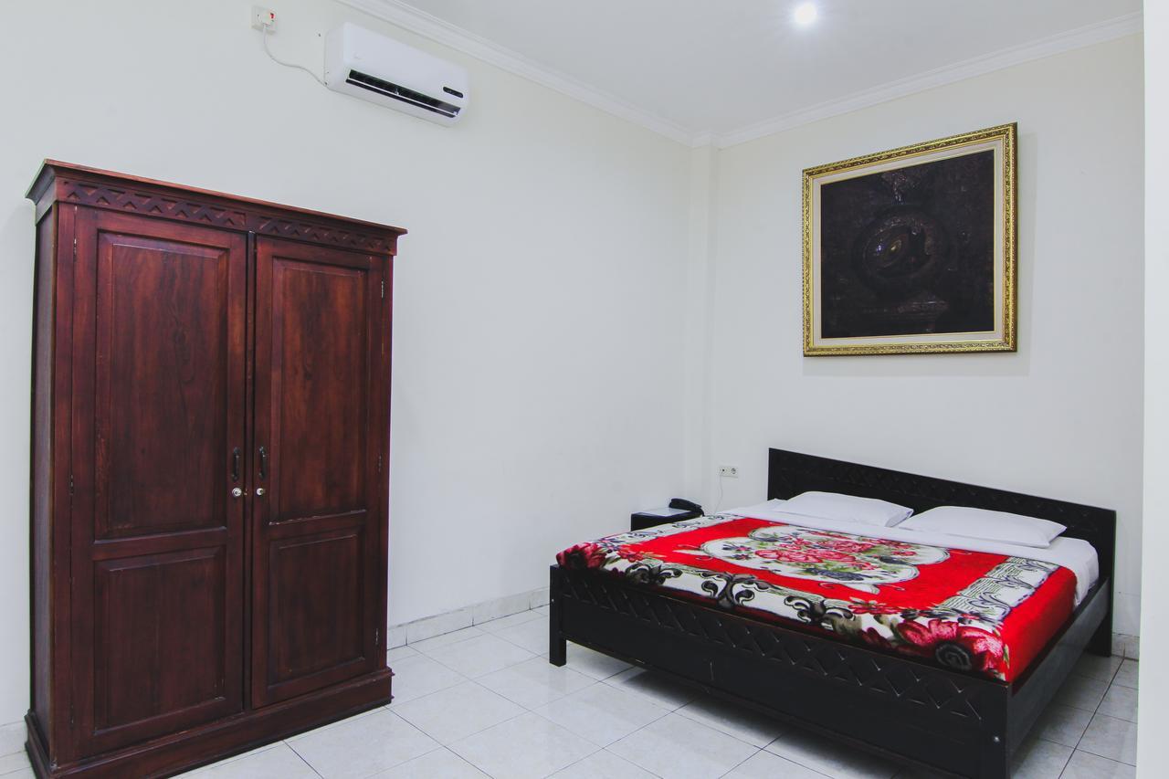 Hotel Bandara Asri Kalasan Экстерьер фото